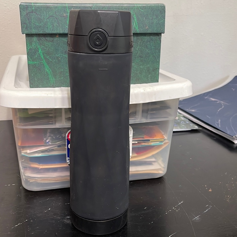 Hidrate electronic smart water bottle